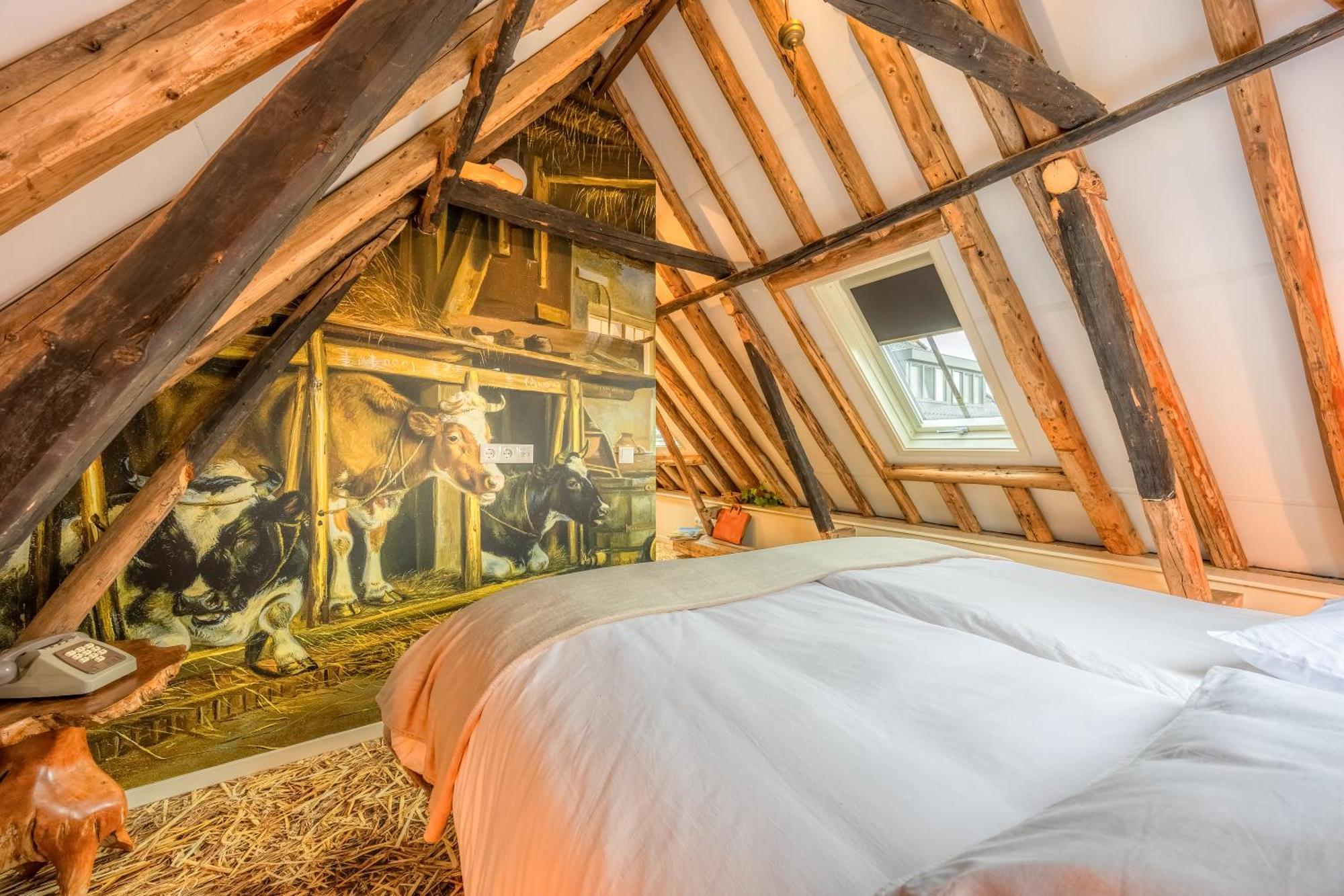 Unieke Bed En Breakfast Met Historisch Verhaal In Ferwert Ferwerd Exterior photo