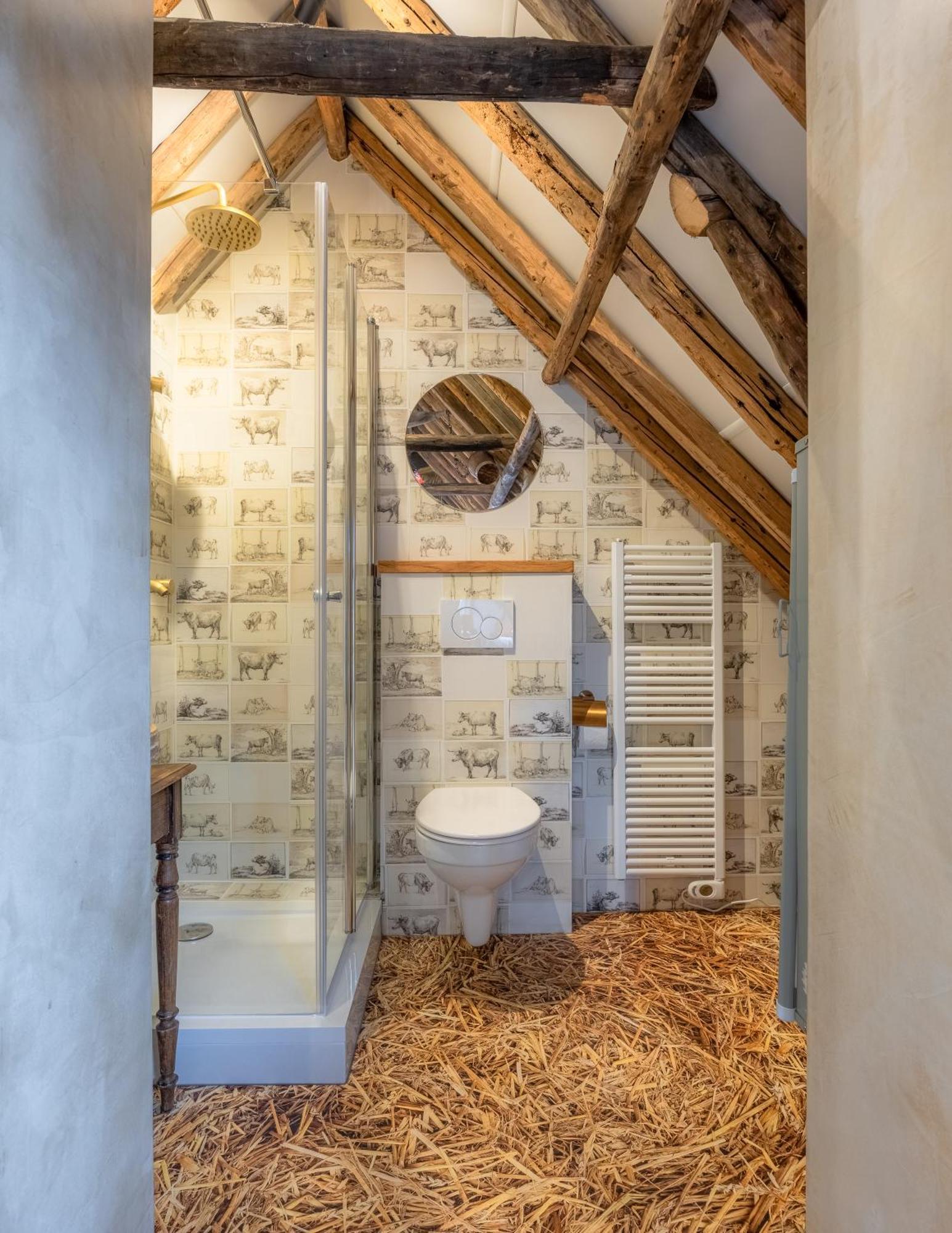 Unieke Bed En Breakfast Met Historisch Verhaal In Ferwert Ferwerd Exterior photo