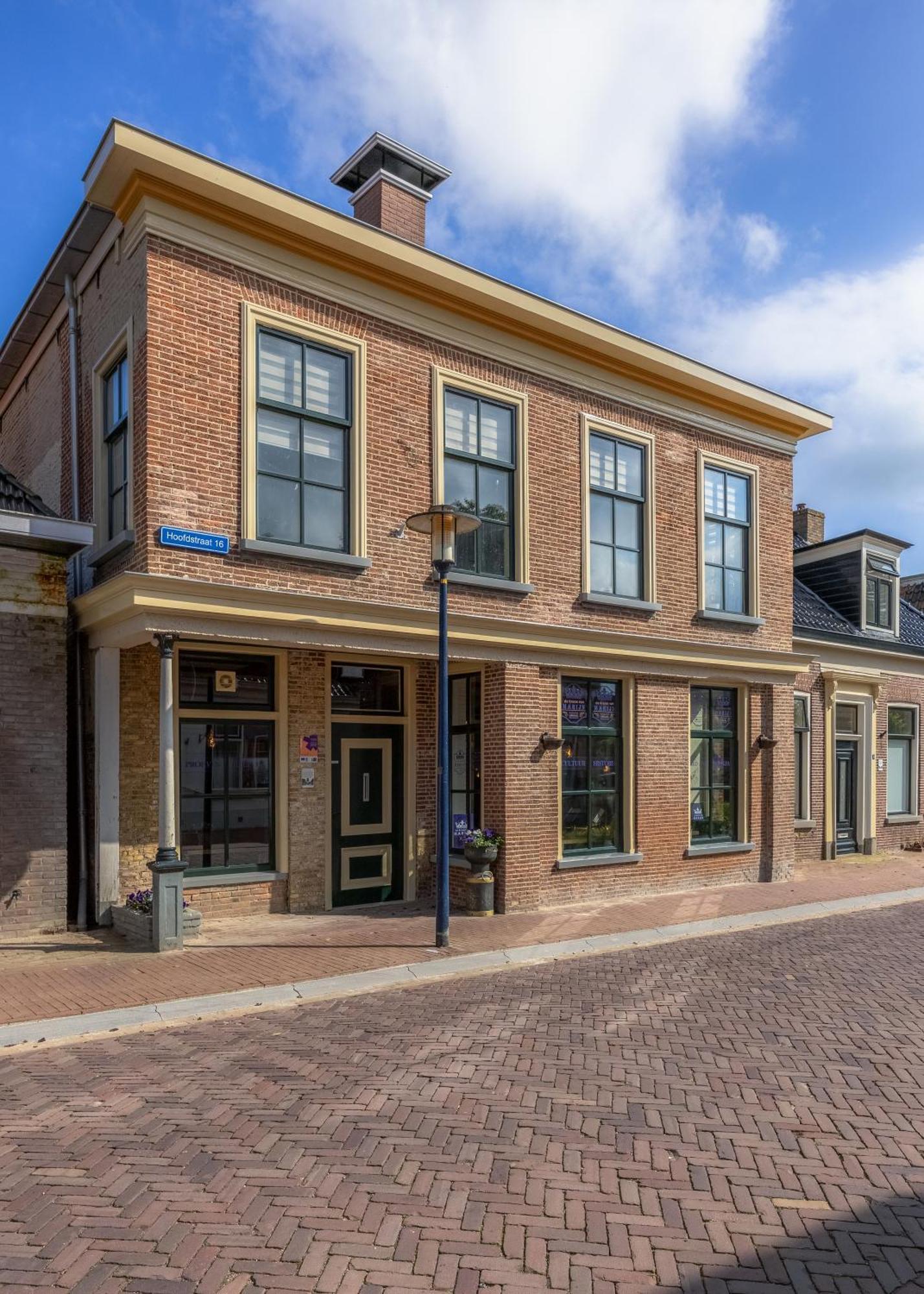 Unieke Bed En Breakfast Met Historisch Verhaal In Ferwert Ferwerd Exterior photo