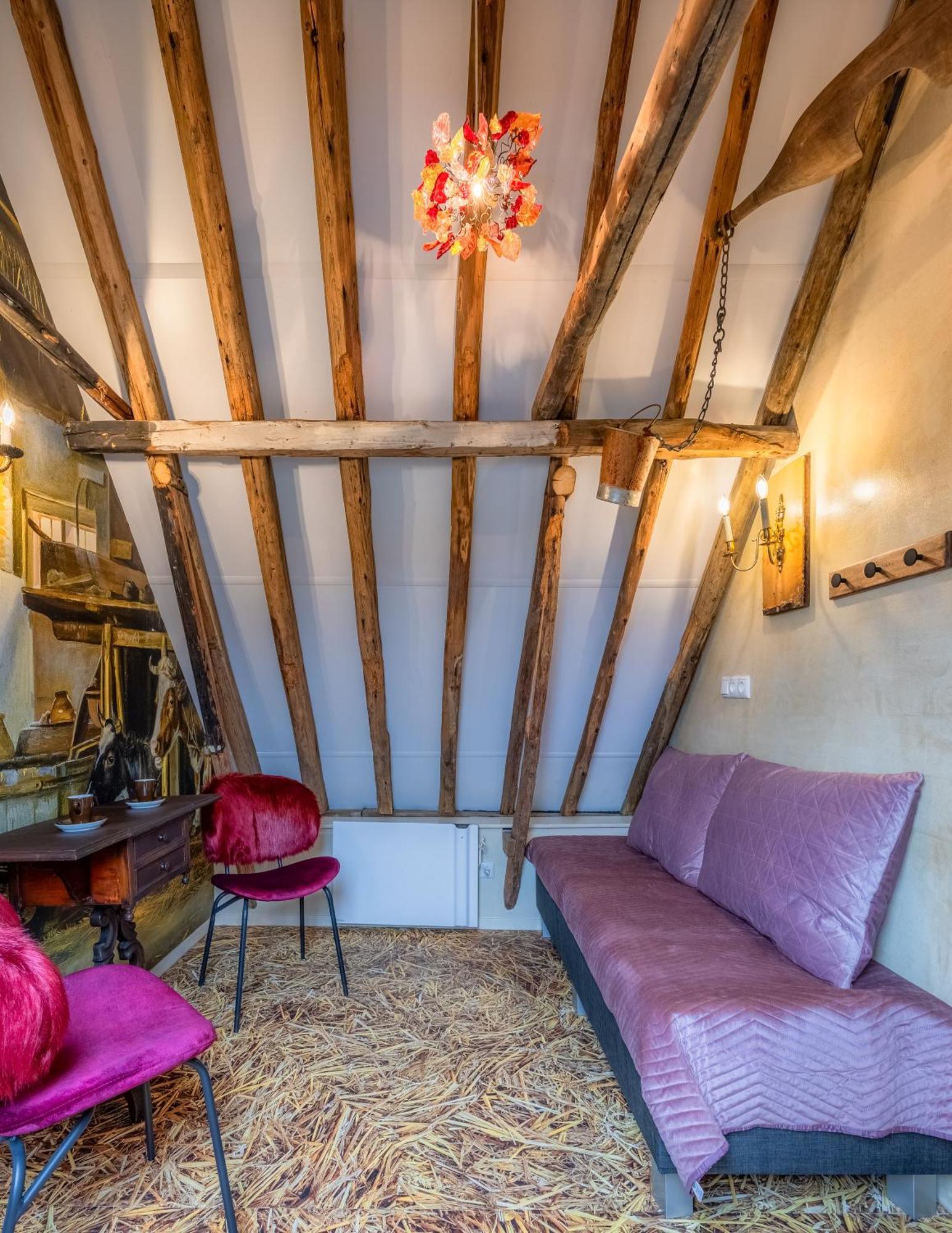 Unieke Bed En Breakfast Met Historisch Verhaal In Ferwert Ferwerd Exterior photo